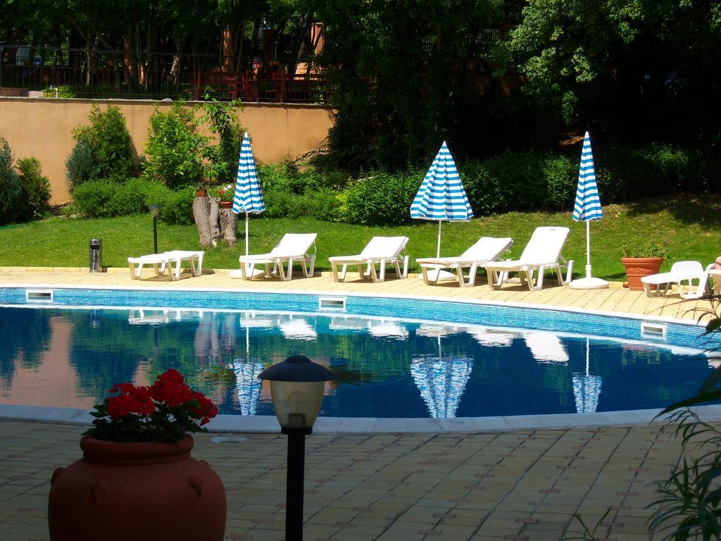Luxury Sunrise Complex Apartment Golden Sands Bagian luar foto