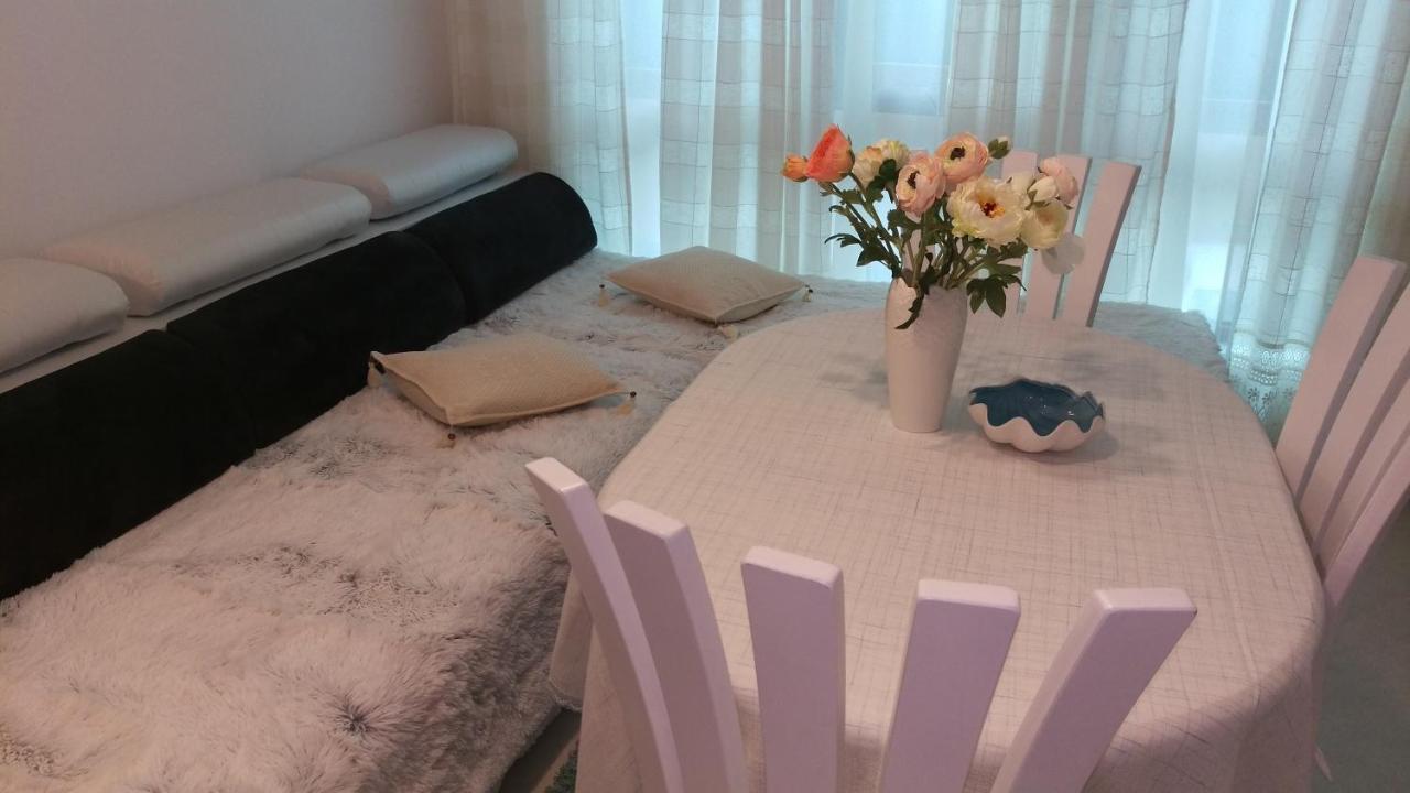 Luxury Sunrise Complex Apartment Golden Sands Bagian luar foto